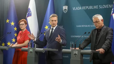 ministrica za kulturo dr. Asta Vrečko, predsednik vlade dr. Robert Golob, minister za gospodarstvo, turizem in šport Matjaž Han.28.05.2025 - Novinarska konferenca ob tretji obletnici dela aktualne vlade Foto: Luka Cjuha 