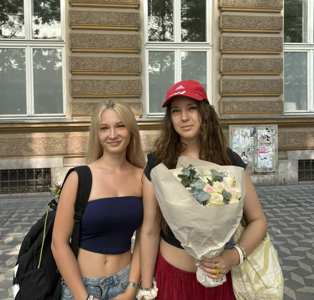 Je na avtobusu prevroče? Kaj pravijo potniki?