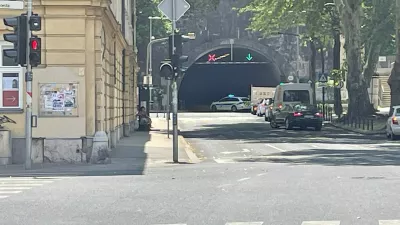 prometna nesreča predor pod gradom