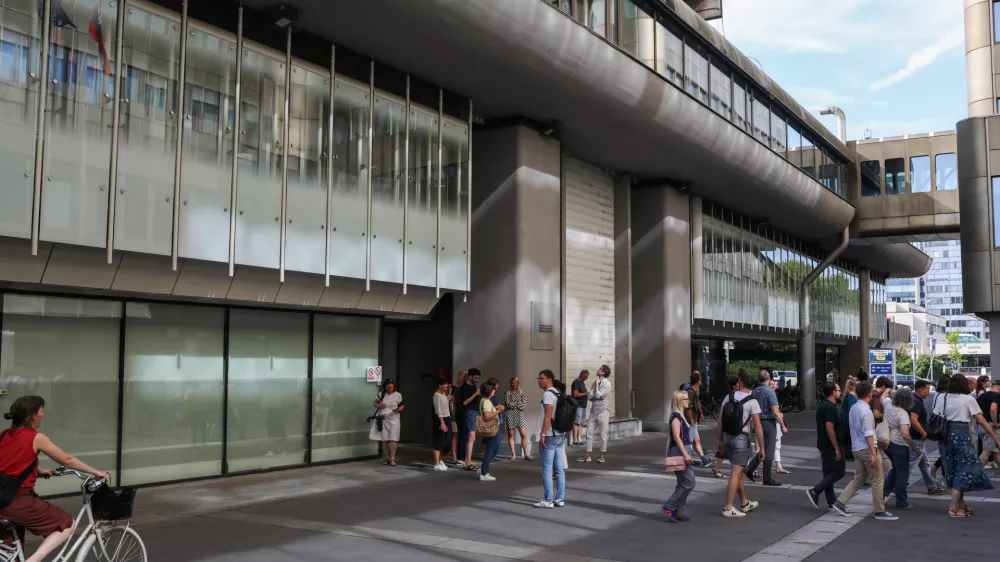 Nekoč salon pohištva, zdaj Hiša Evropske unije