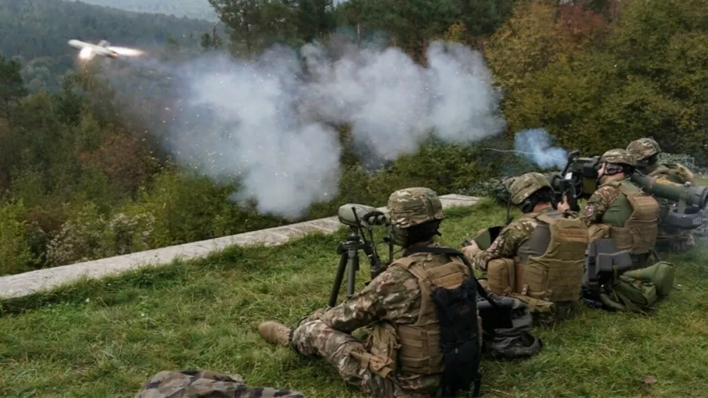 Na trgu je več različnih sistemov za protioklepni boj, vendar nobeden ni tako učinkovit kot Spike," pravijo na MORS.