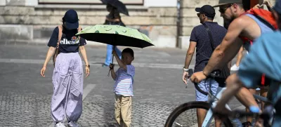 Vročinavisoke temperaturepoletjepripekavročinski val globalno segrevanje30.6.2025 Vročinski val v Ljubljani.FOTO: Nik Erik Neubauer