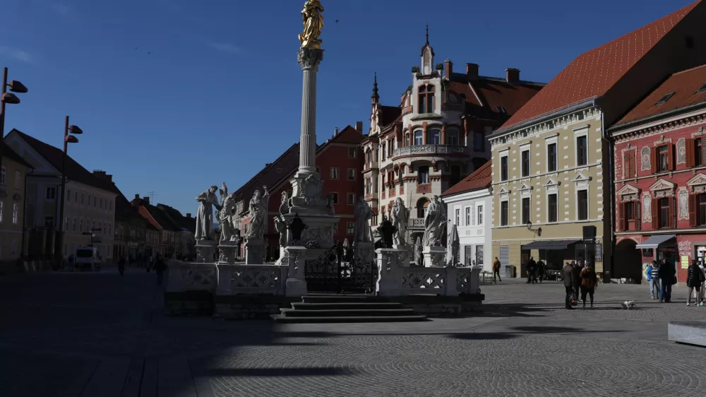 - Maribor, Mestni trg.- 14.02.2024. Reportaža o vplivu Evropske prestolnice kulture v Mariboru leta 2012 na današnje življenje v mestu.//FOTO: Bojan Velikonja