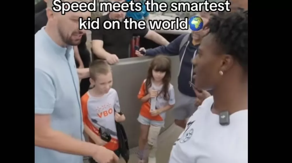 Edvard in Frida Kaloh sta srečala vplivneža IShowSpeed in navdušila uporabnike spleta.