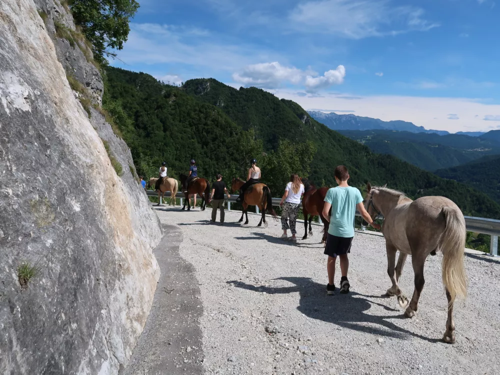 Mladinski center Nova Gorica, Tabor za mlade - za dvig samozavesti, iskanje močnih področij / Foto: Nataša Bucik Ozebek