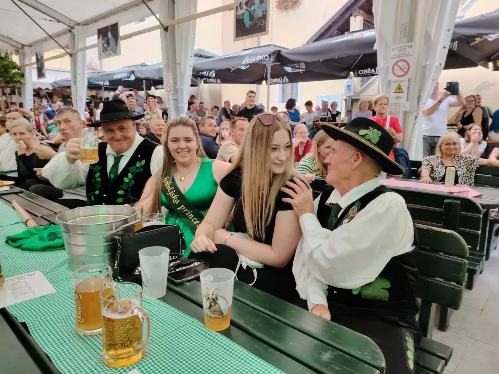 Laško 200 let, Pivo in Cvetje