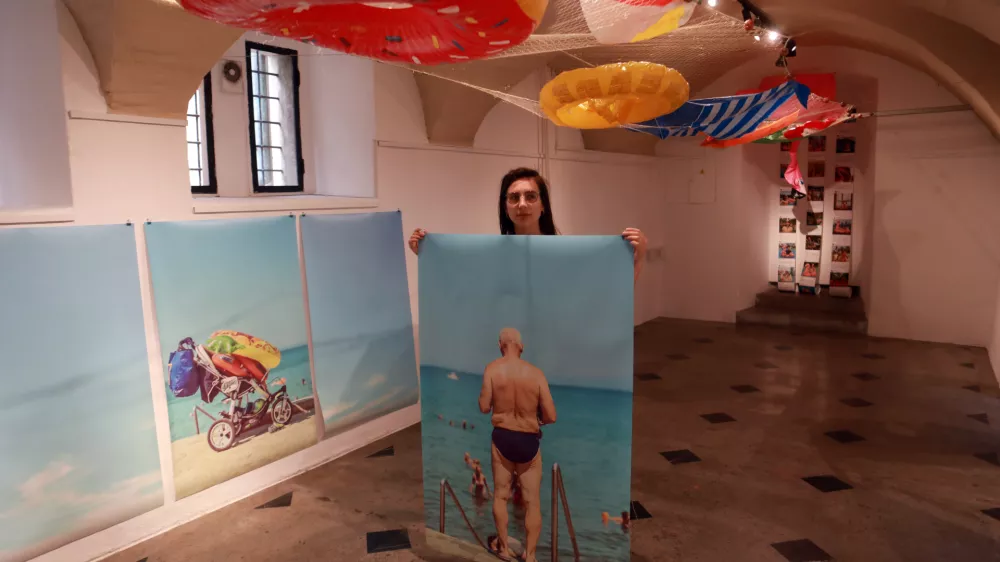 10.07.2025 -Katarina Kolenc, razstava Vročinski valFoto: Tomaž Skale