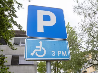 ﻿- 28.05.2019 - parkirno mesto za invalide - parkirišče invalidi – parkiranje //FOTO: Matjaž Rušt
