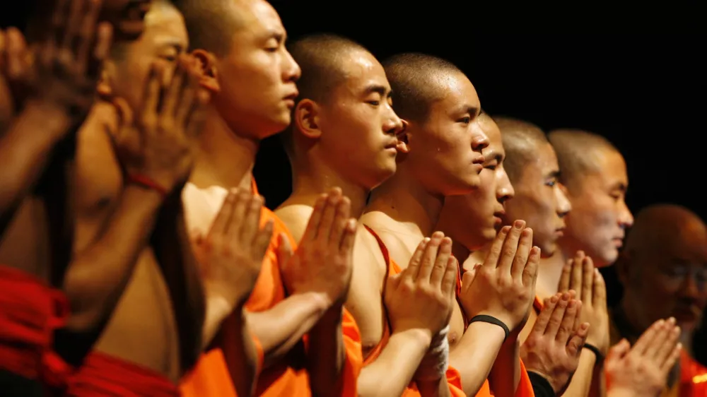 Shaolin (Kitajska) - spektakel borilnih veščin - šaolinski menihi v Ljubljani/FOTO: Matej PovšeOPOMBA: ZA OBJAVO V PRILOGI – DNEVNIKOV OBJEKTIV - REPORTAŽA