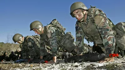 Boštjančič obljublja, da zaradi obrambnih izdatkov ne bo novih davkov