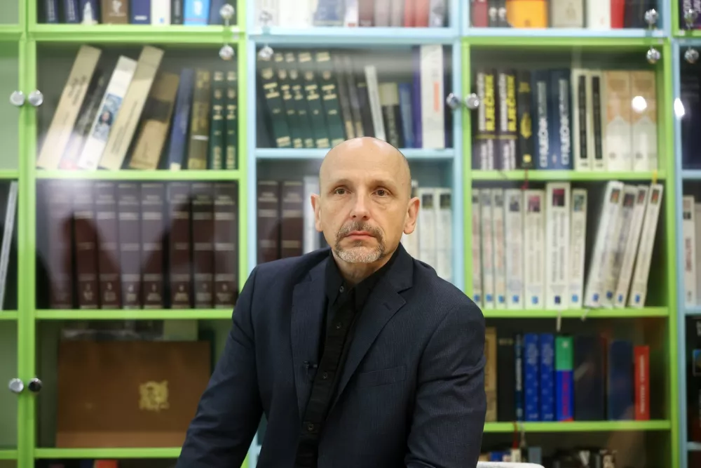 Aleksandar Stanković je zgoržen nad tistimi, ki se zdražajo nad tem, da se kakšna turistka na Hrvaškem okopa zgoraj brez. F Pixsell