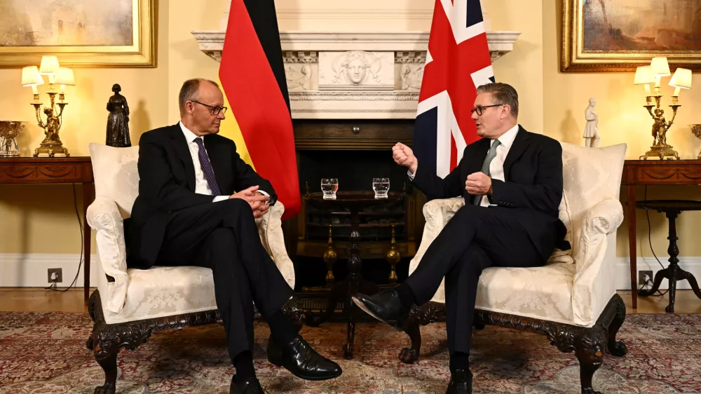 German Chancellor Friedrich Merz and Prime Minister Keir Starmer attend a meeting at 10 Downing Street in London, Britain, July 17, 2025. Leon Neal/Pool via REUTERS
