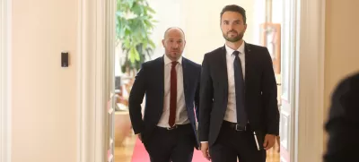 - Jernej Vrtovec, poslanec NSi,- Matej Tonin predsednik in poslanec NSI,- 11.07.2025. - predsednik vlade Robert Golob je gostil srečanje s predsedniki parlamentarnih strank na temo članstva Slovenije v Natu ter vprašanja izvedbe referenduma glede povečanja obrambnih izdatkov Slovenije.//FOTO: Bojan Velikonja