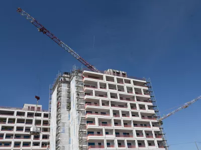 nepremičninestanovanjabivanjegradnjagradbiščeblokstanovanjska soseska07.04.2025 Gradnja nepremičnin, soseska Ruski Car.FOTO: Nik Erik Neubauer