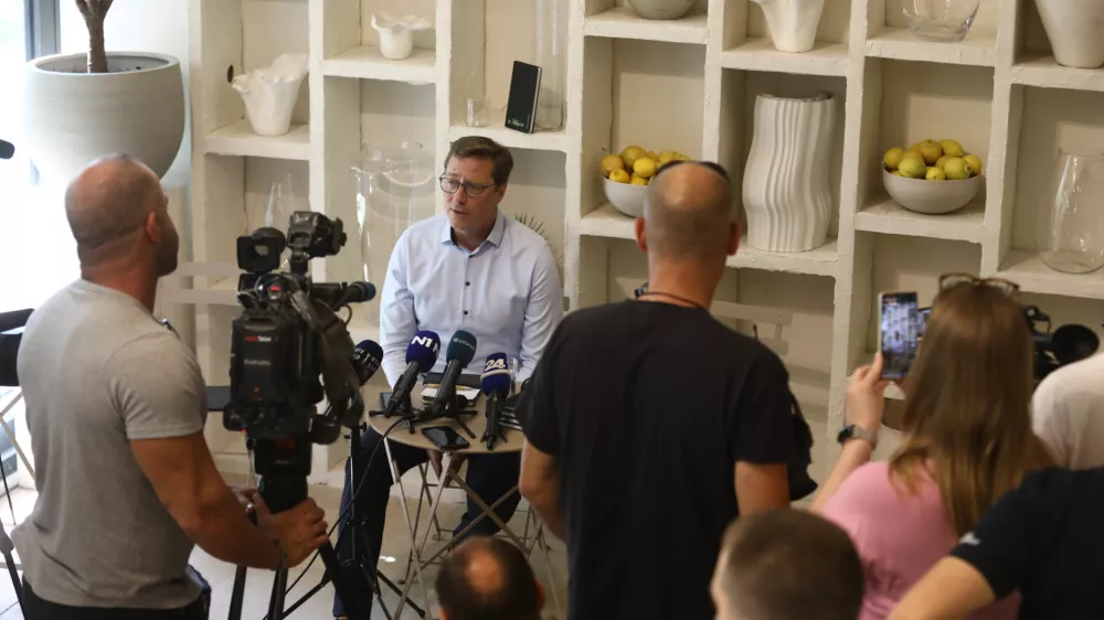 Vladimir Prebilič 23.6 2025 tiskovna konferenca Vladimir PrebiličFoto: Luka Cjuha