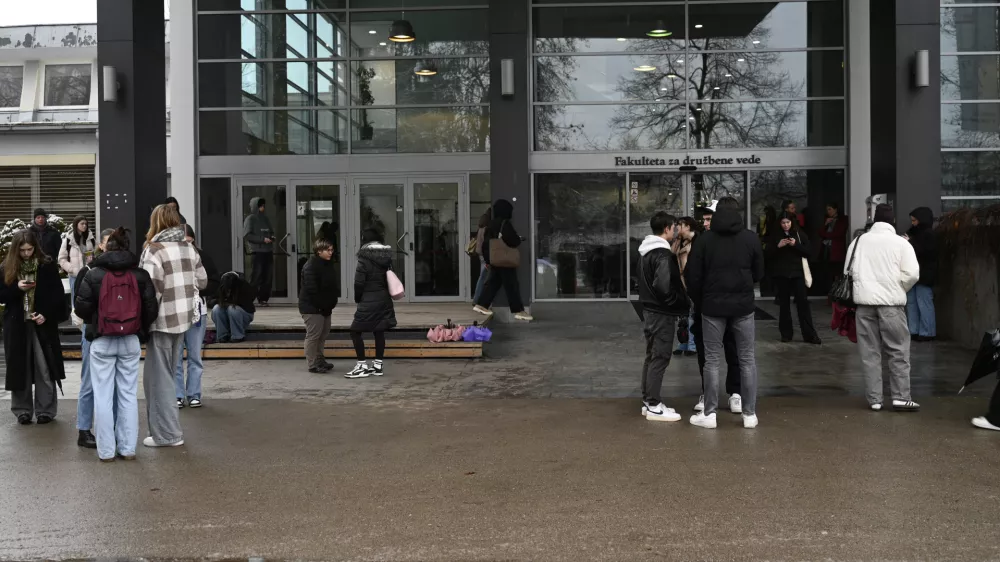 V Sloveniji vse več srbskih študentov