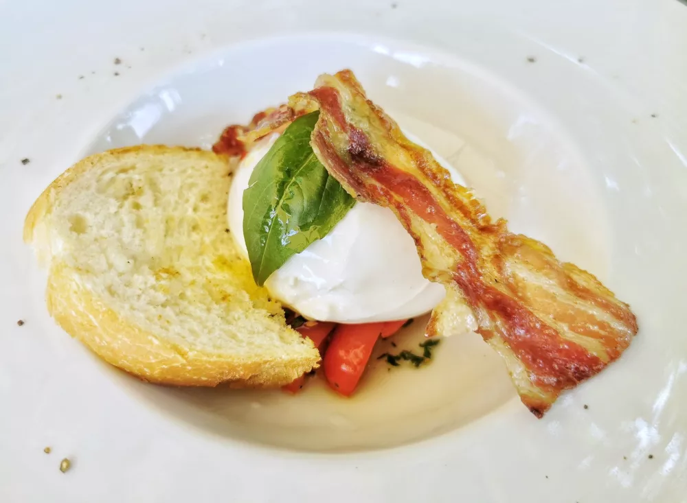 Burata s slanino, Gostilna Koršič