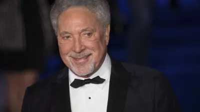 ﻿Tom Jones poses for photographers upon arrival at the 'Mary Poppins Returns' premiere in London, Wednesday, Dec. 12, 2018. (Photo by Vianney Le Caer/Invision/AP)