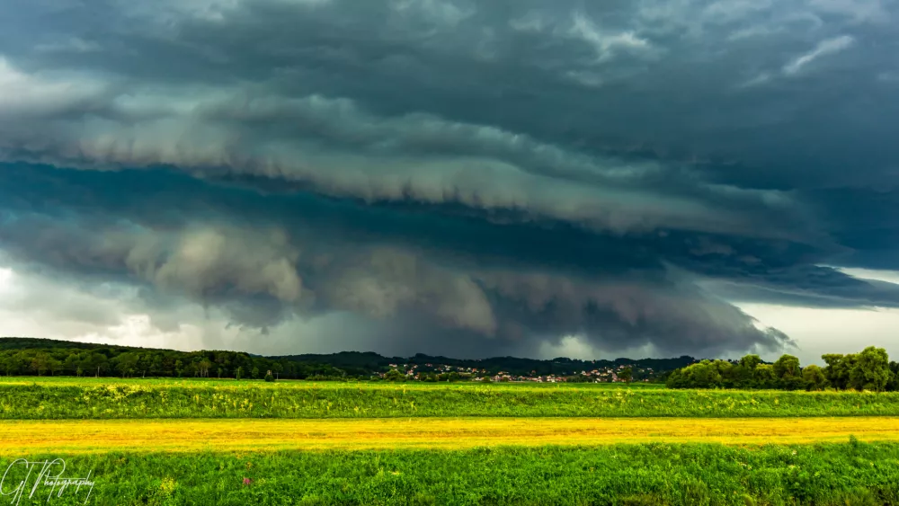 Meteoinfo Slovenija, srela, nevihta, neurja / Foto: Tim Grešak
