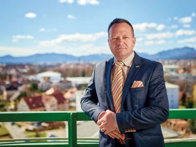 Opiti direktor Komunale Kranj: "Bil sem udeležen v nesreči, a nisem vozil sam"