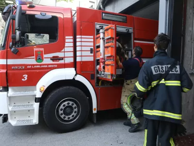 - 06.07.2022 - Gasilsko društvo Ljubljana mesto - gasilci, Poljanski nasip 42//FOTO: Luka Cjuha