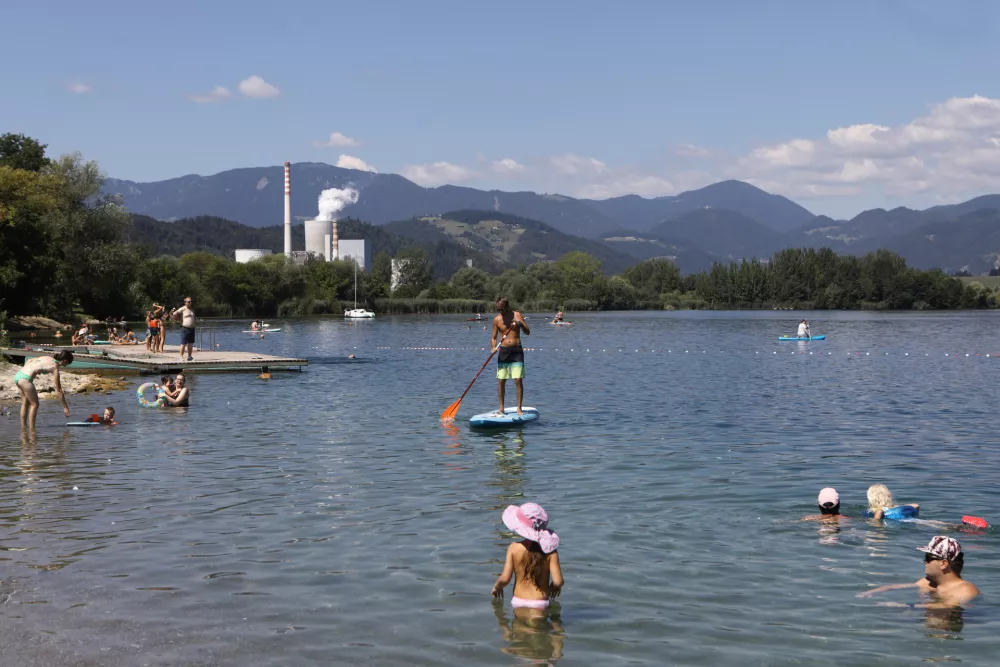 - kopalci – kopanje - Teš 6 - Pregled leta 2022- 04.08.2022 – Velenje – Velenjska plaža - jezero //FOTO: Luka Cjuha
