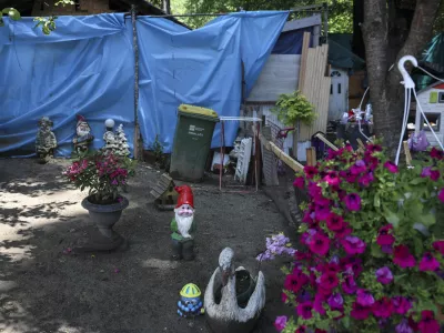 - 07.06.2023 &ndash; Romsko naselje Lepovče v občini Ribnica &ndash; romi - //FOTO: Jaka Gasar