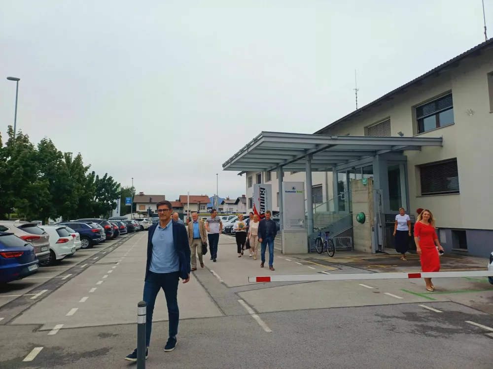 Župani so odločali o usodi direktorja kranjske komunale. Foto: Tina Jereb