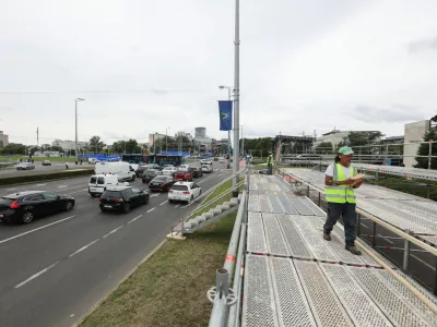29.07.2025., Vukovarska ulica, Zagreb - Zavrsni radovi na tribinama povodom svecanog mimohoda HV a. Photo: Robert Anic/PIXSELL