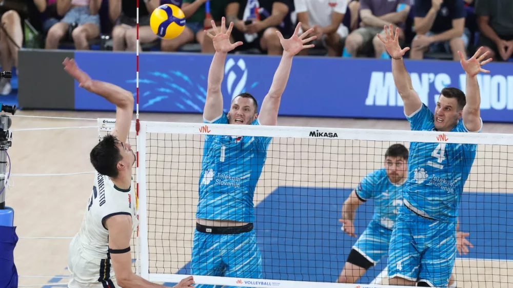 - 19.07.2025. - Odbojka, turnir Lige narodov v Ljubljani. Tekma Slovenija- Italija.//FOTO: Bojan Velikonja