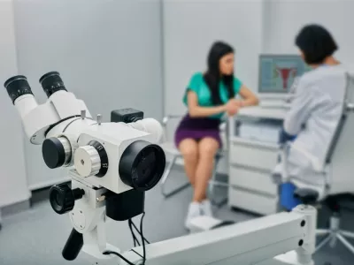 Ena najpogostejših spolno prenosljivih bolezni (HPV) ne počiva. F Shutterstoc