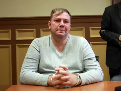 Nad računalnika iz radovednosti​​