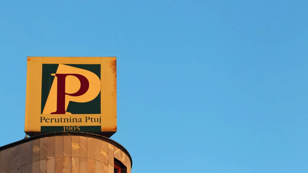 Ptuj - Perutnina Ptuj poslovna stavba