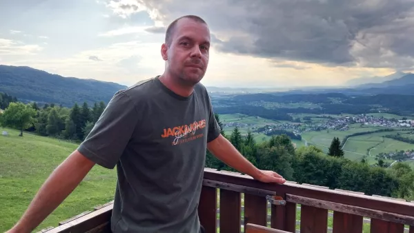 Le pol ure vožnje iz Ljubljane je družinam prijazna izletniška točka