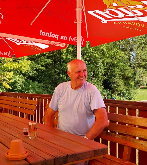 Le pol ure vožnje iz Ljubljane je družinam prijazna izletniška točka