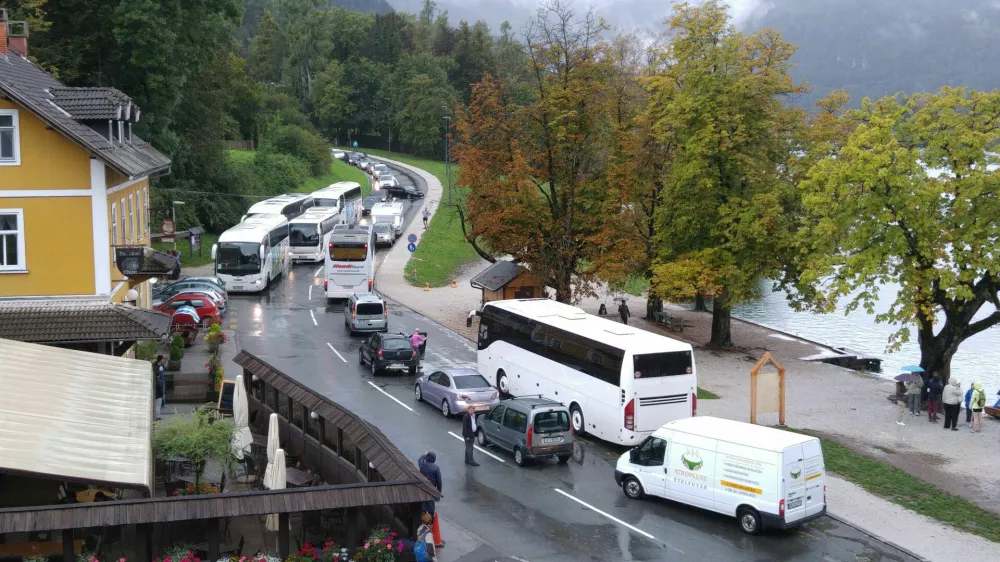 Mlino Bled promet cesta smer Bohinj