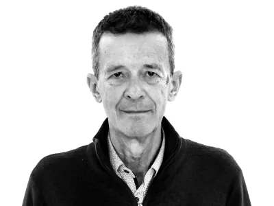 Jože Okorn- Redakcija Dnevnik 2024 - portreti za komentarje in kolumne - kolumnisti - komentatorji – novinarji - //FOTO: Tomaž Skale