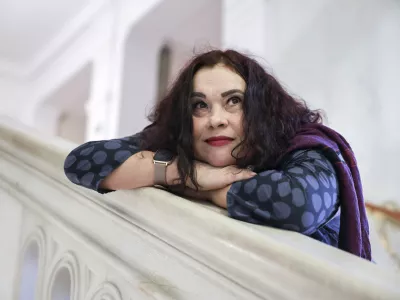 - 07.02.2024 - pevka Mia Žnidarič //FOTO: Jaka GasarOPOMBA: ZA OBJEKTIV - INTERVJU