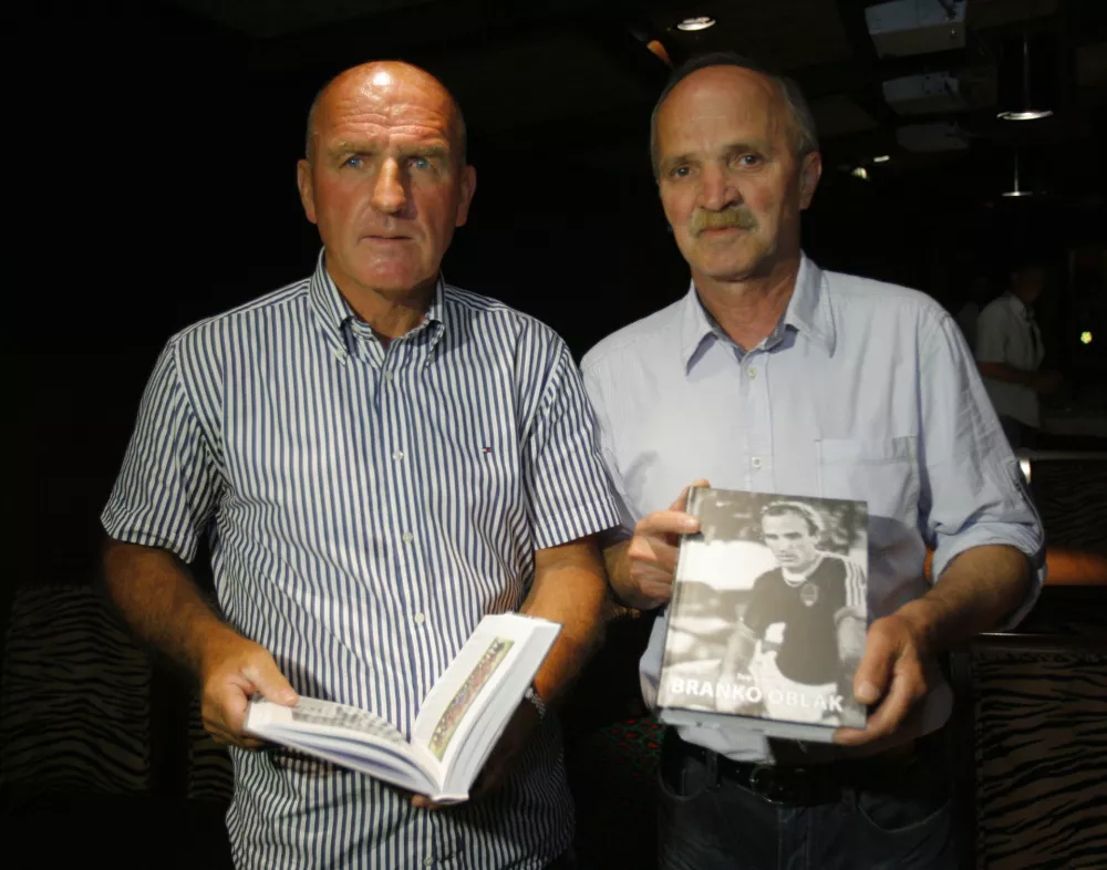 Brane Oblak in Ivo Gajič- predstavitev knjige nogometaša Branka Oblaka, - //FOTO: Jaka Adamič / Foto:: Jaka Adamič