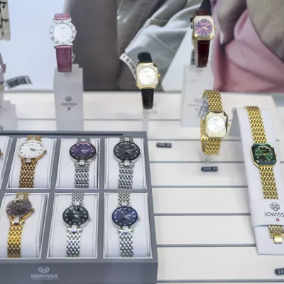 FILE - Swiss watches from the Jowissa brand are displayed in the window of a watch shop on Grendelstrasse in Lucerne's old town on Wednesday, April 16, 2025. (Urs Flueeler/Keystone via AP)