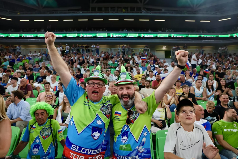 Košarka tekma Slovenija - Nemčija Foto: Jaka Gasar