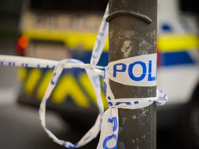 Vzrok za nesrečo naj bi bila tehnična napaka, kar pa mora potrditi še preiskava. Foto: STA