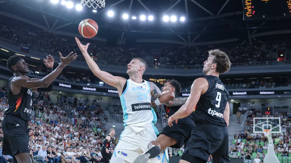 Alen Omić- 08.08.2025 - košarka - prijateljska tekma moških reprezentanc Slovenija: Nemčija v pripravah za nastop na bližnjem evropskem prvenstvu//FOTO: Jaka Gasar