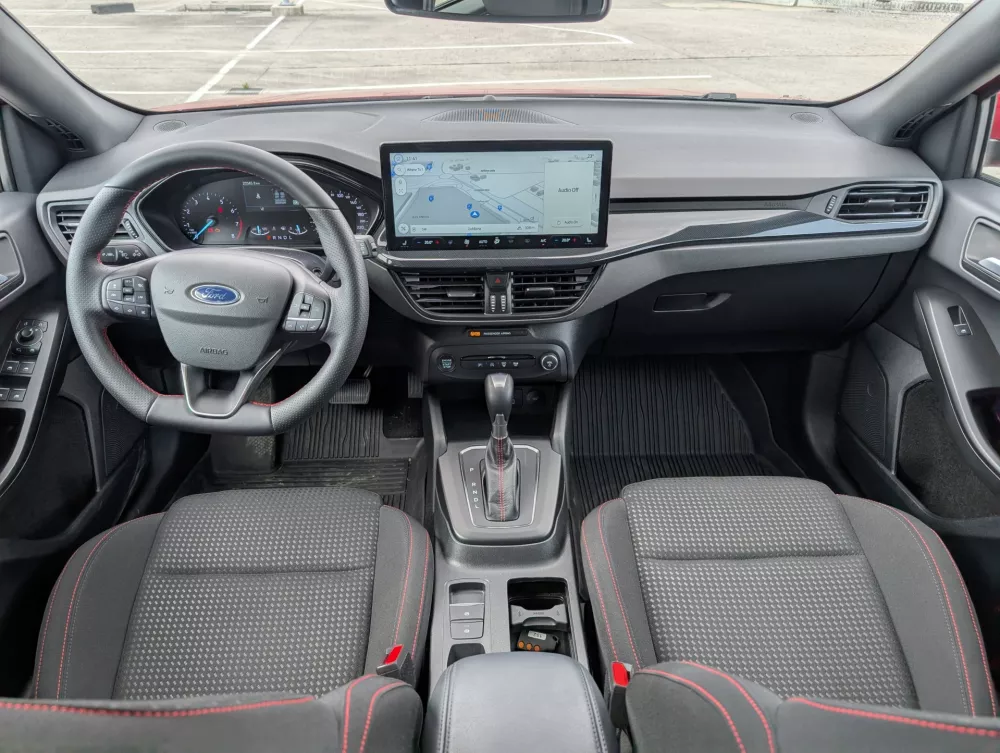 Ford fokus: Evropski kavboj, ki jezdi v sončni zahod