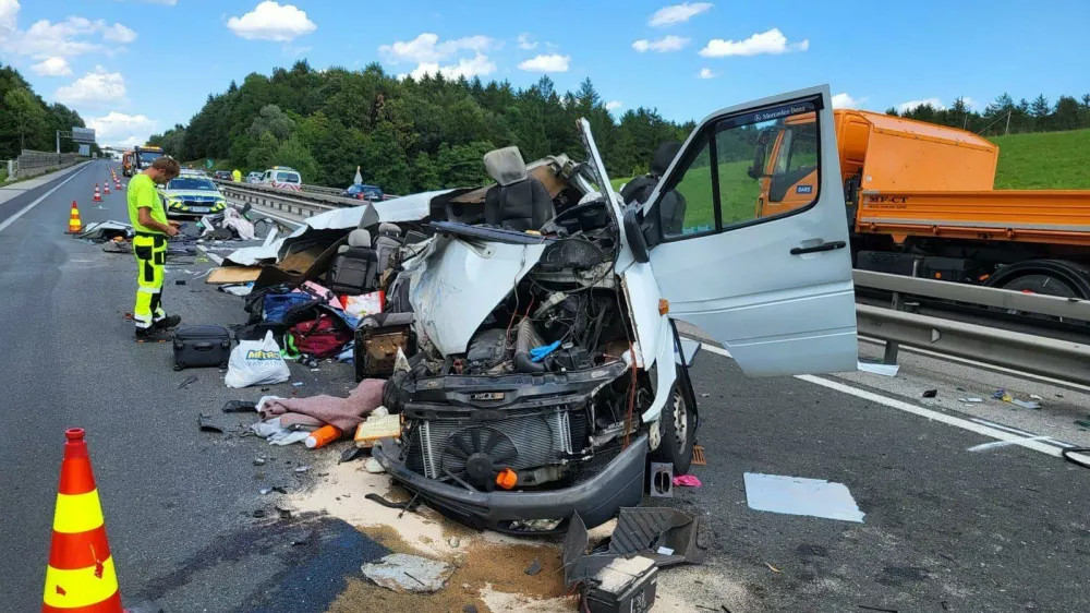 V Helsinkih leto brez smrtne prometne nesreče, a evropske ceste še krvave