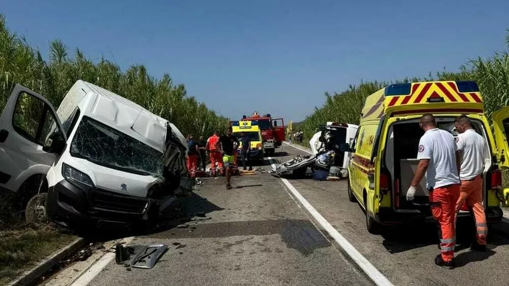 Posledice prometne nesreče na Pagu. Foto: PGD Pag