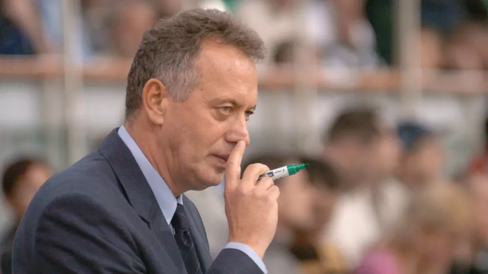 trener Zmago Sagadin, košarka Union Olimpija: AEK Atene, košarka - evroliga, moški, 4. krog predtekmovanja: skupina A,  //FOTO: Jaka AdamičOPOMBA: ZA OBJAVO V ČASOPISU DNEVNIK / Foto: Jaka Adamič