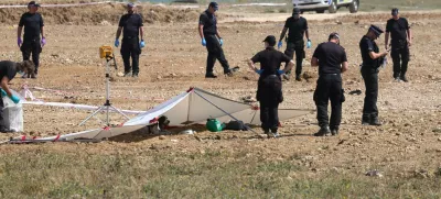 11th August 2025 General views of the beach in Warden Bay Beach Leysdown on Sea on the Isle of Sheppey in Kent where a 40 year old man was recently murdered. Police searching the beach. Material must be credited "The Sun/News Licensing" unless otherwise agreed. 100% surcharge if not credited. Online rights need to be cleared separately. Strictly one time use only subject to agreement with News Licensing,Image: 1028987084, License: Rights-managed, Restrictions: Usage is subject to our terms and conditions. Electronic storage is prohibited., Model Release: no