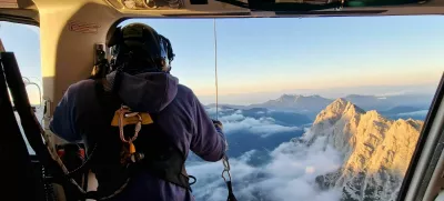 Reševanje v Severni Triglavski steni. 