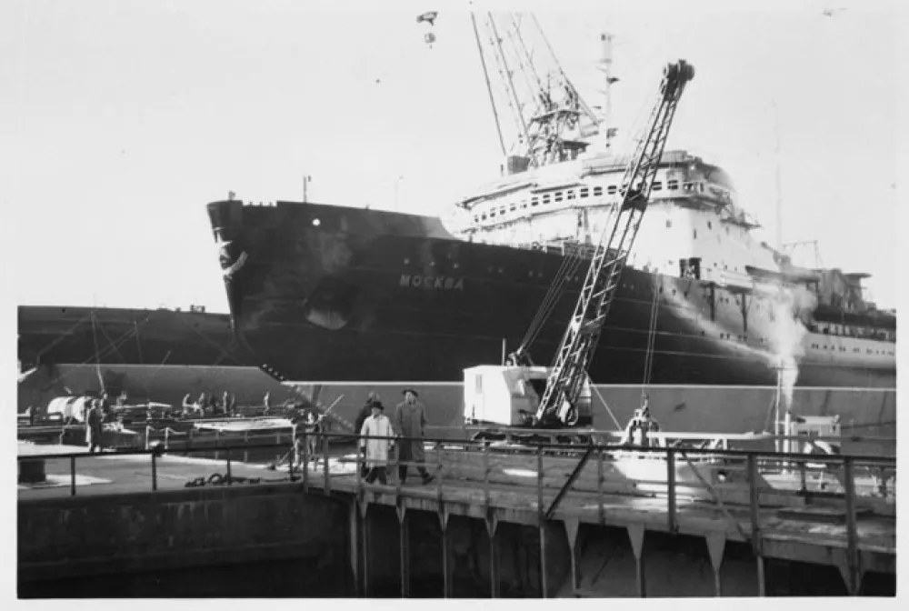 Ledolomilec Moskva (1959 - 1988) je leta 1985 rešil okoli tri tisoč belug. / Foto: Wikipedia